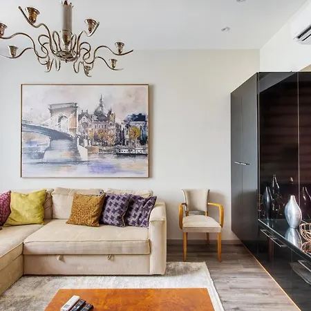 Apartment D.five Aranykez *
